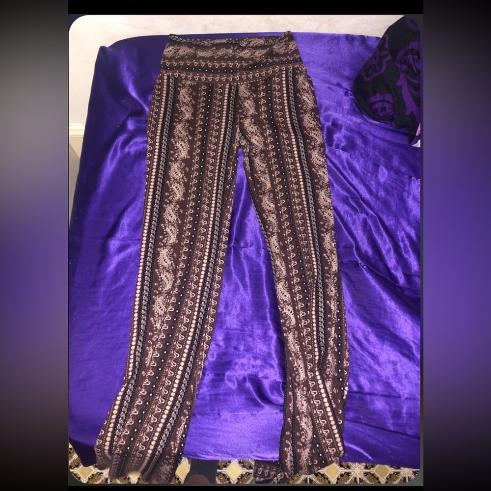 Bottom flare stretch pants yoga/hippie vibes boho